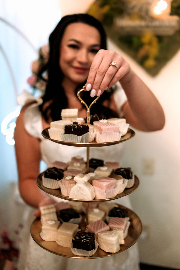 How do Dragonfly Cakes make celebrations feel special through their dessert offerings?