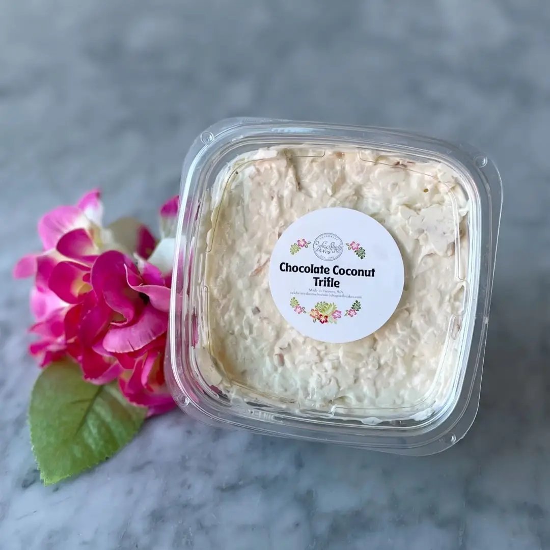 Trifle To-Go(12 oz) - Buy 3+ and get them for $5/ea - Dragonfly Cakes®