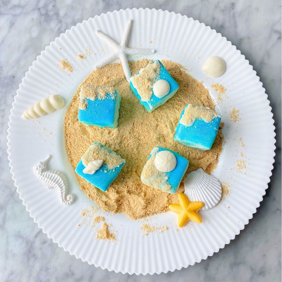 beach themed tea cakes